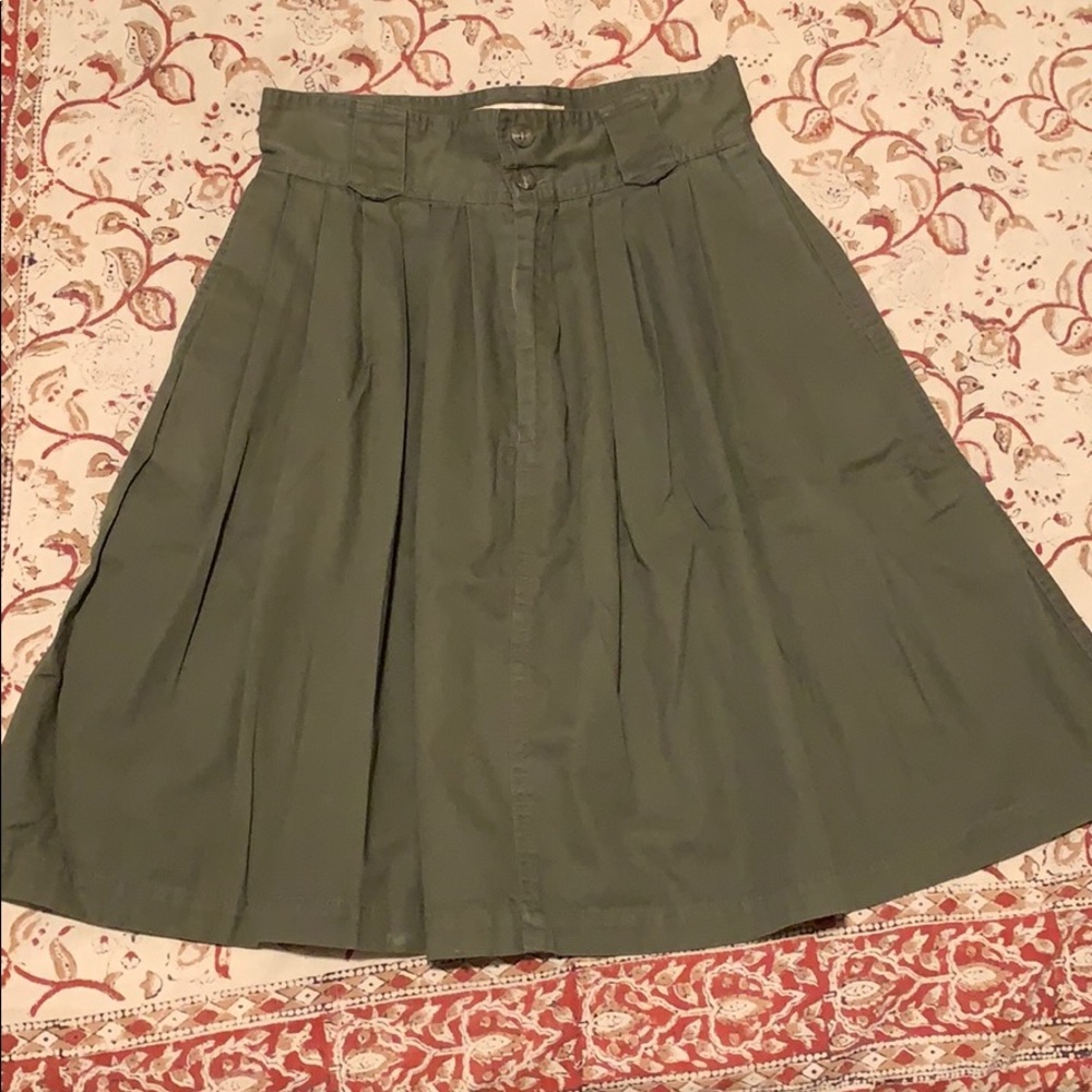 VINTAGE Gap High Waist Pleated Skirt in Army Green